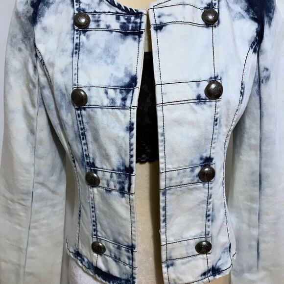 Forever 21 Stone Wash Jean Jacket Juniors L Women M - Picture 2 of 12